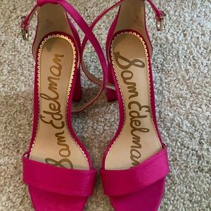 am Edelman Women's Yaro Block Heel Sandals